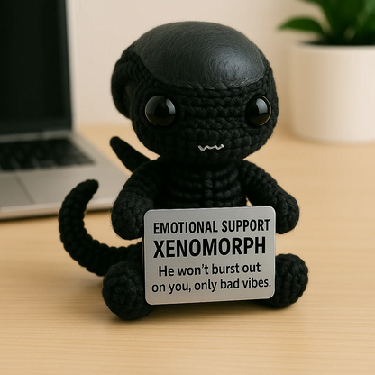 WoolyArtis™ - Emotional Support Art Xenomorph Crochet Doll - WoolyArtis